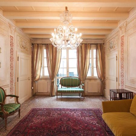 Explore Venice From A Sophisticated Hideaway In San Polo Dış mekan fotoğraf