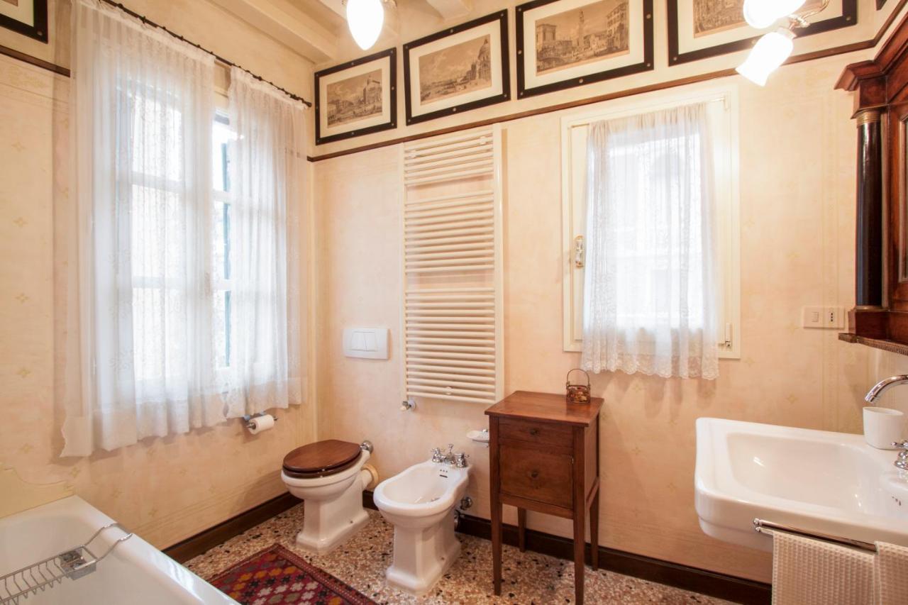 Explore Venice From A Sophisticated Hideaway In San Polo Dış mekan fotoğraf